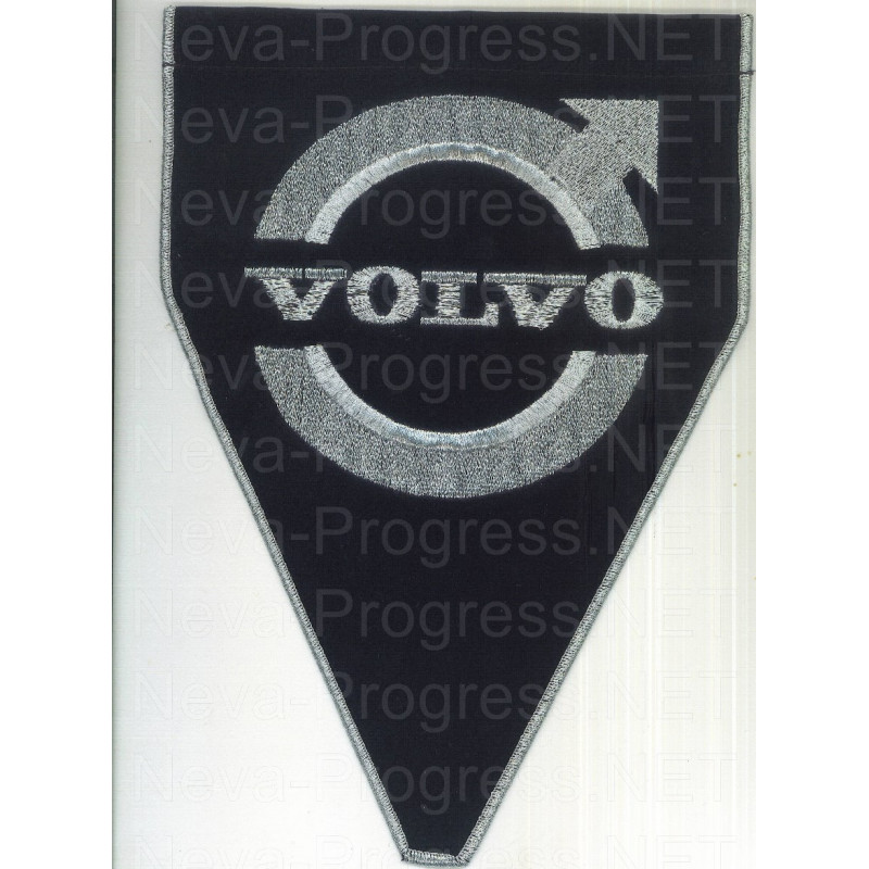 Вымпел с вышивкой VOLVO с логотипом черный фон с оверлоком. Размер 18х25 см.