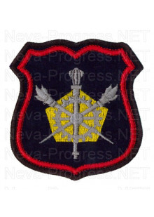 Шеврон Управление военных представителей образца с 2012 г. (красный кант, черный фон)